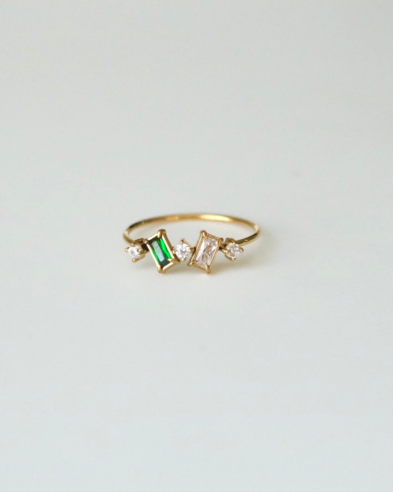 Dew green ring