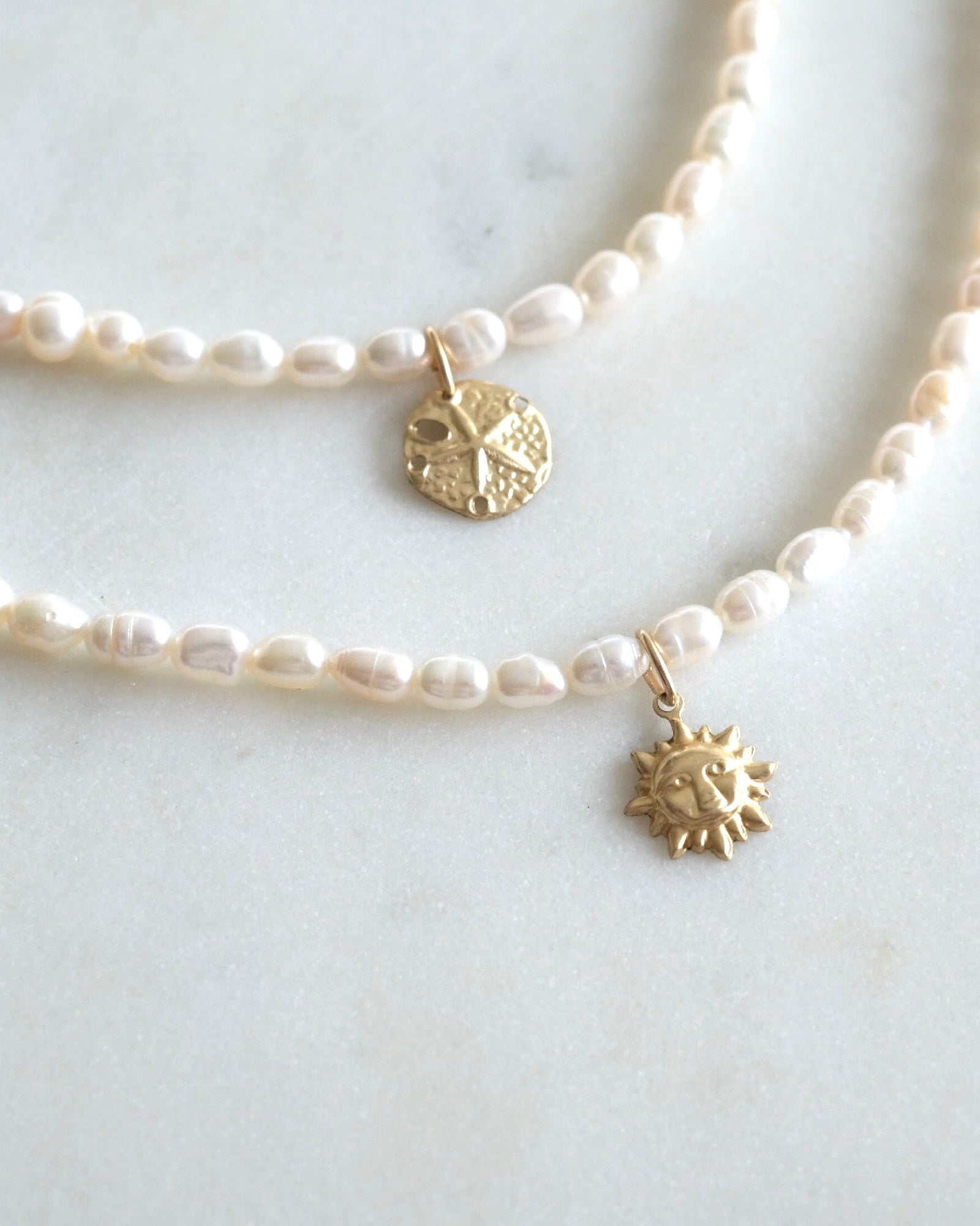 Pearl strand necklace