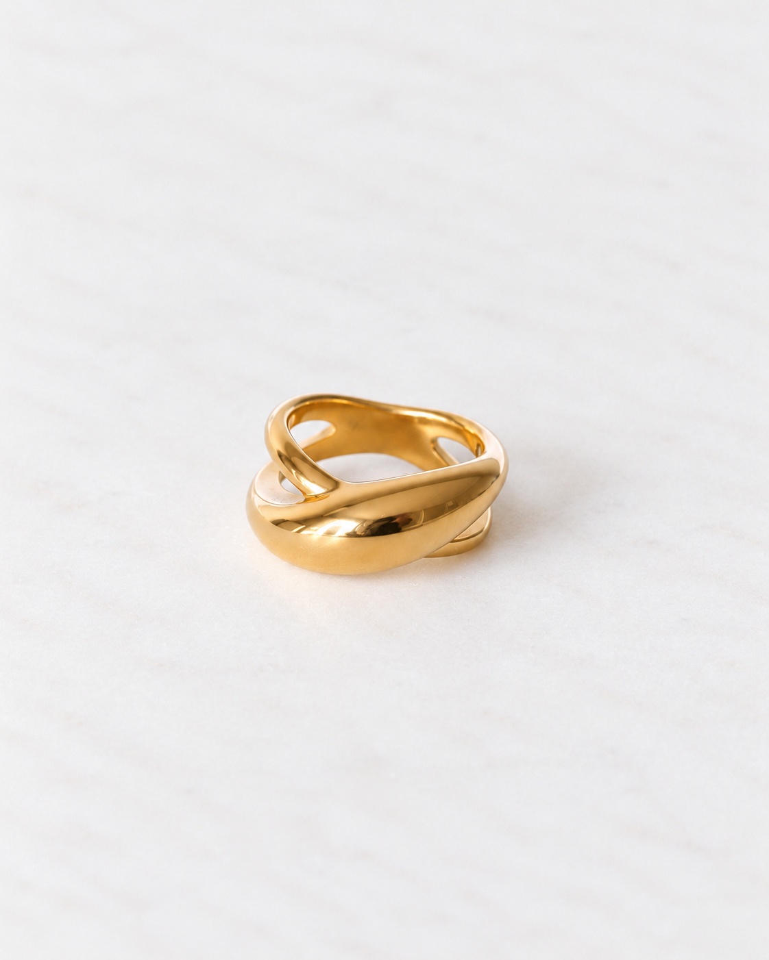 Cleo ring