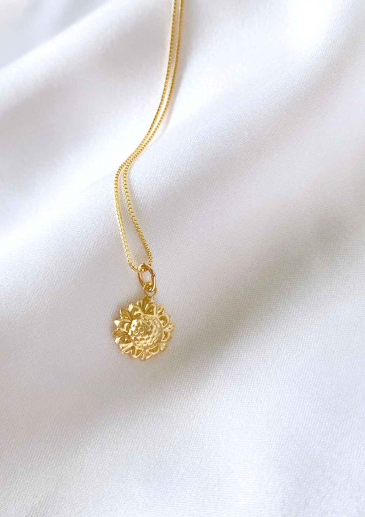 Sunflower charm necklace by Australian Jewelry Shop ERIJEWELRY