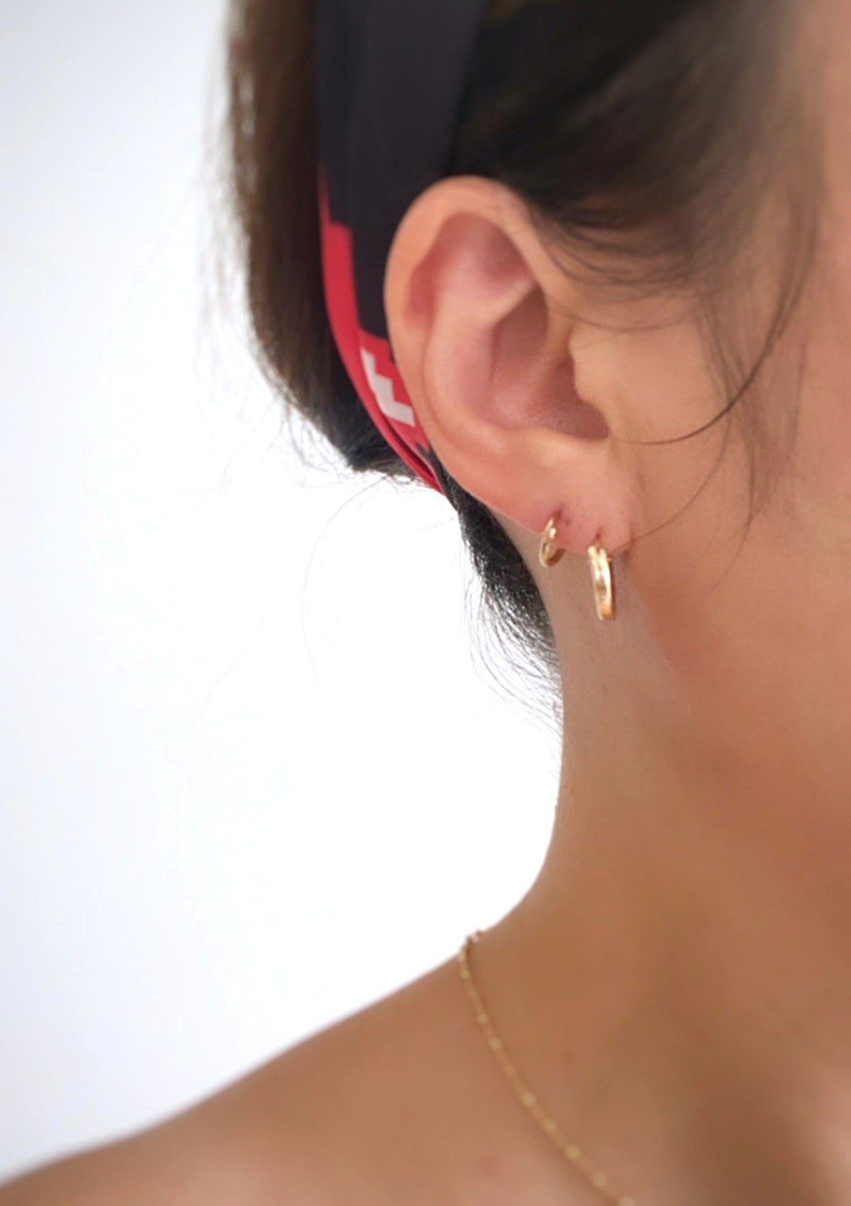 Small Hinged Hoops (10mm) ERIJEWELRY