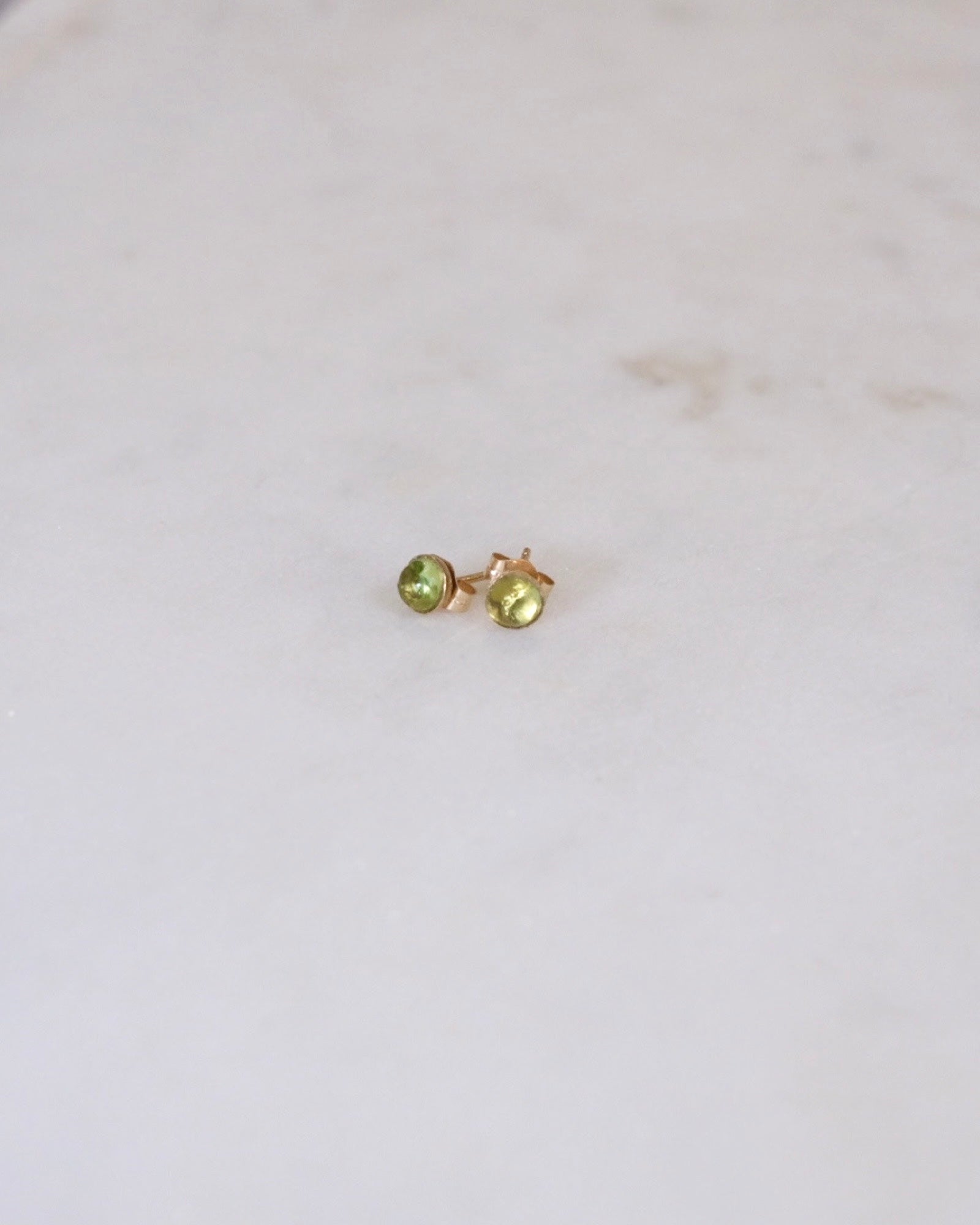 Peridot Round Stud Earrings ERIJEWELRY