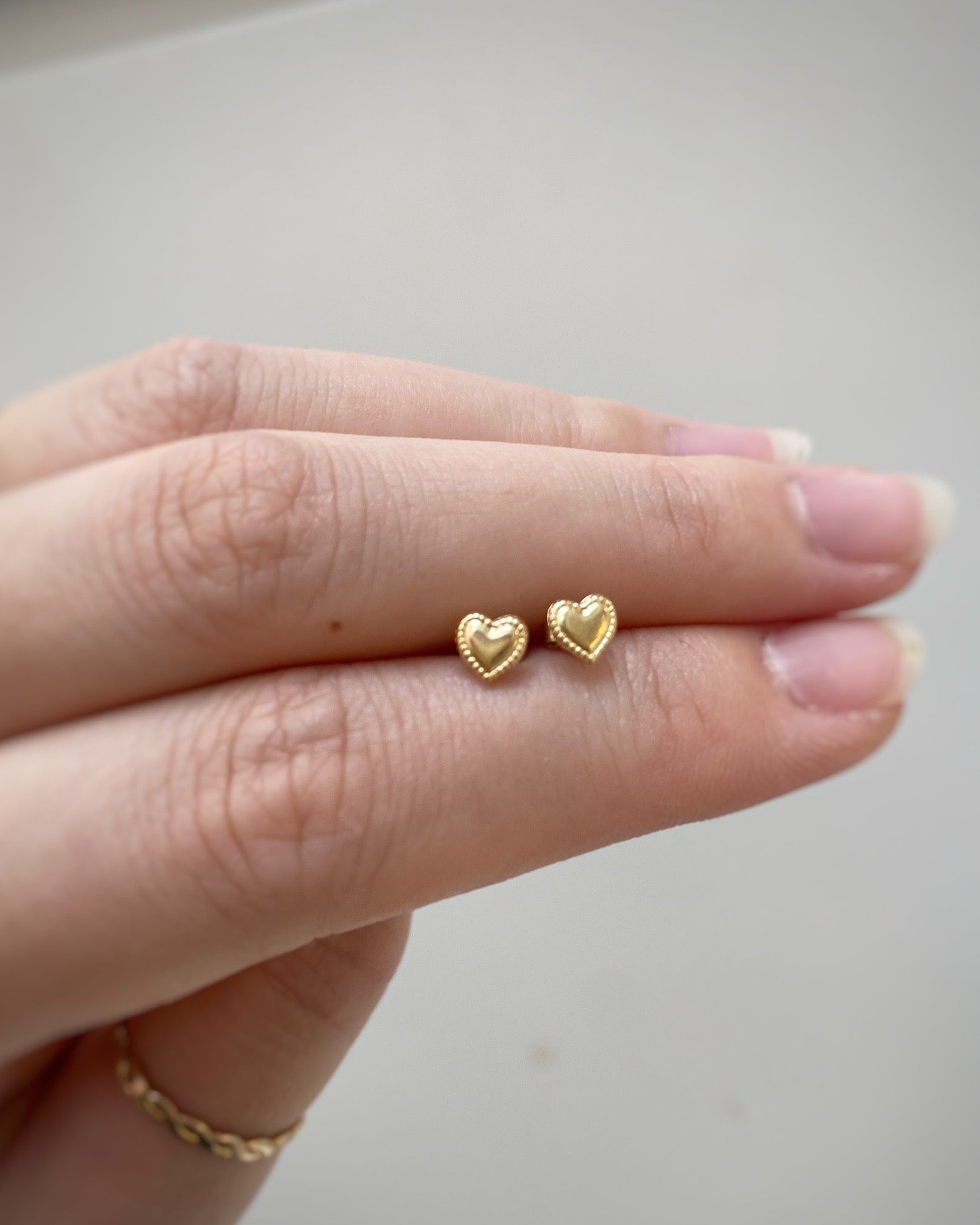 Love Heart Stud Earrings ERIJEWELRY