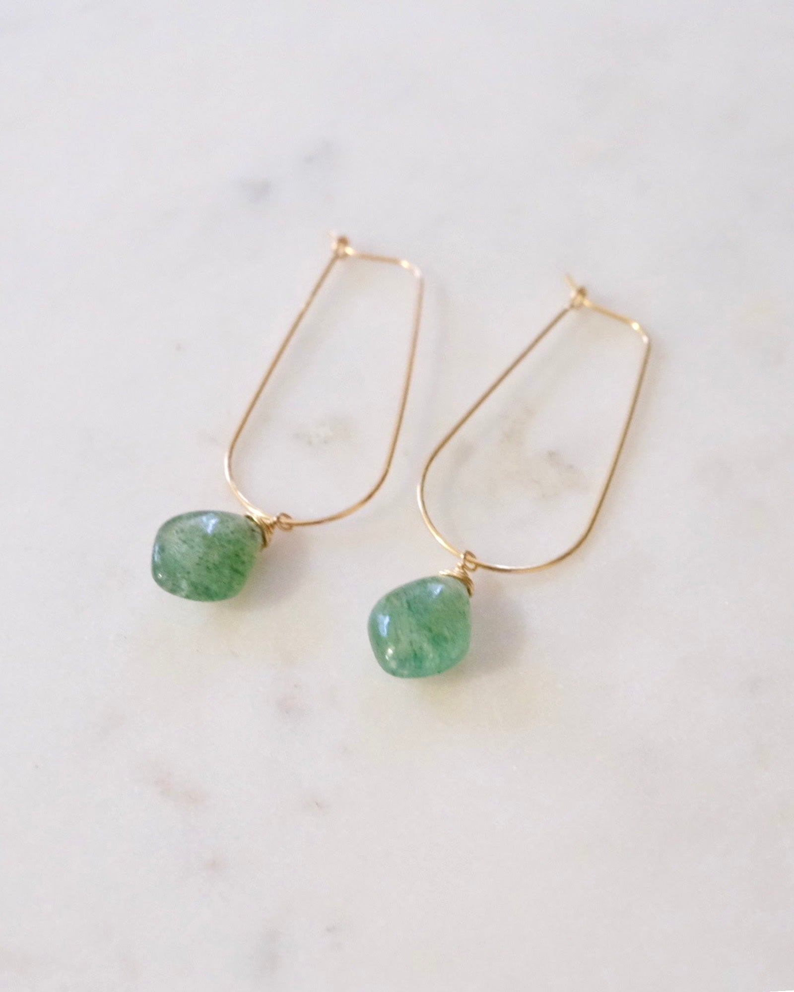 Green strawberry quartz U hoops ERIJEWELRY