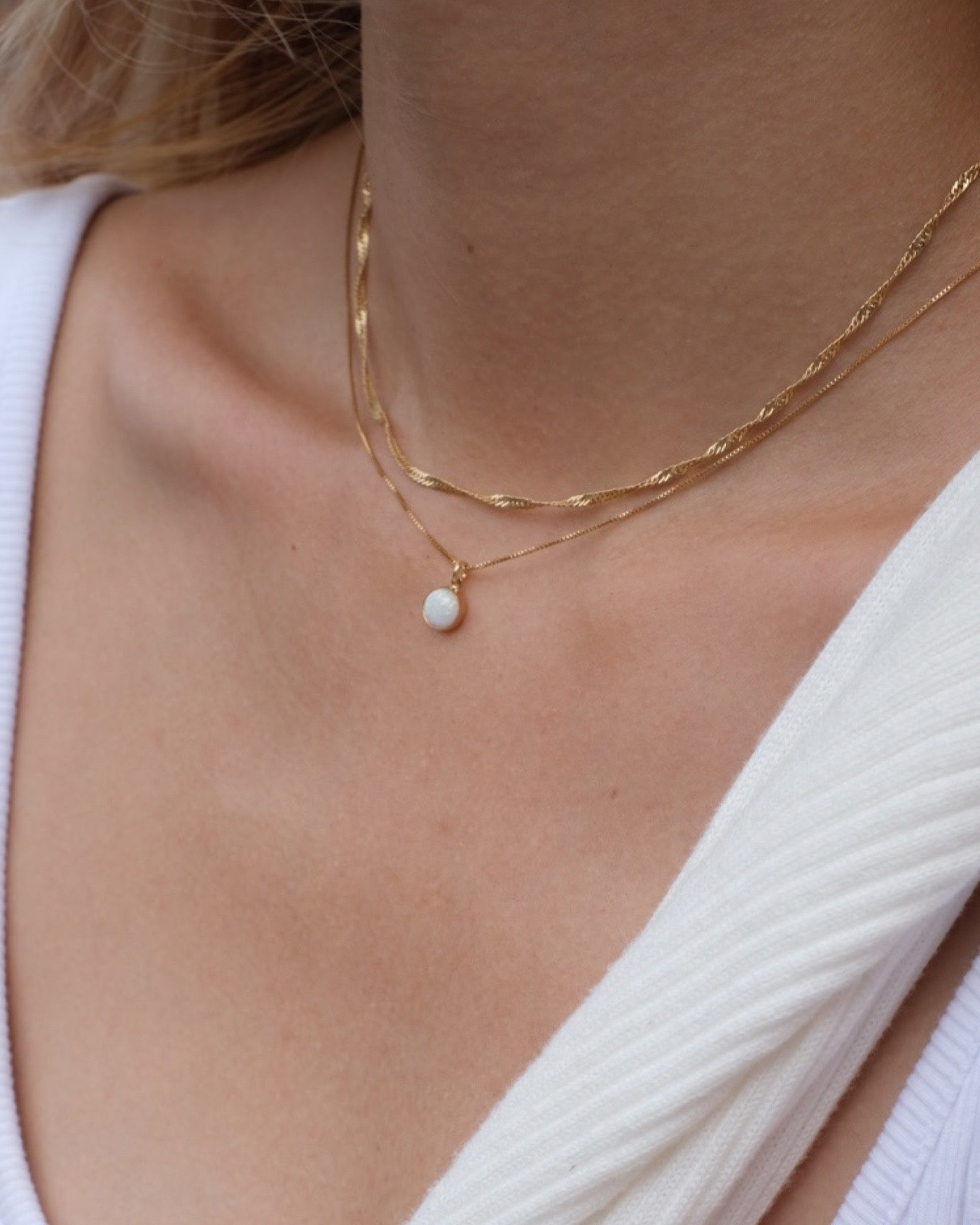 Opal Lilly Necklace ERIJEWELRY