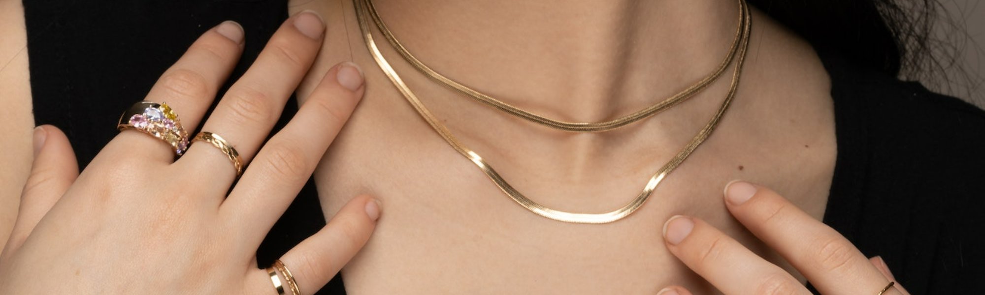 Necklace - gold 