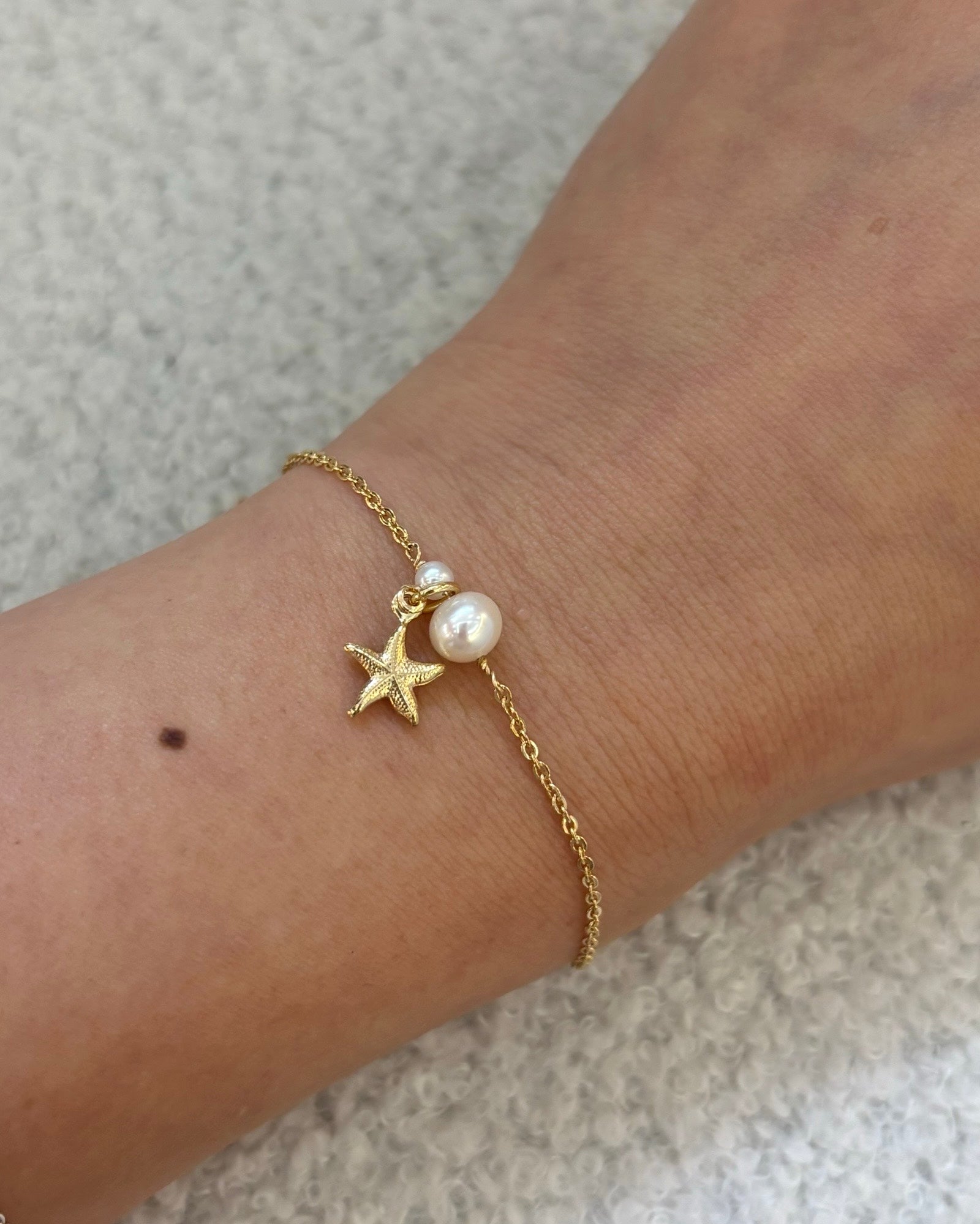 Starfish pearl bracelet