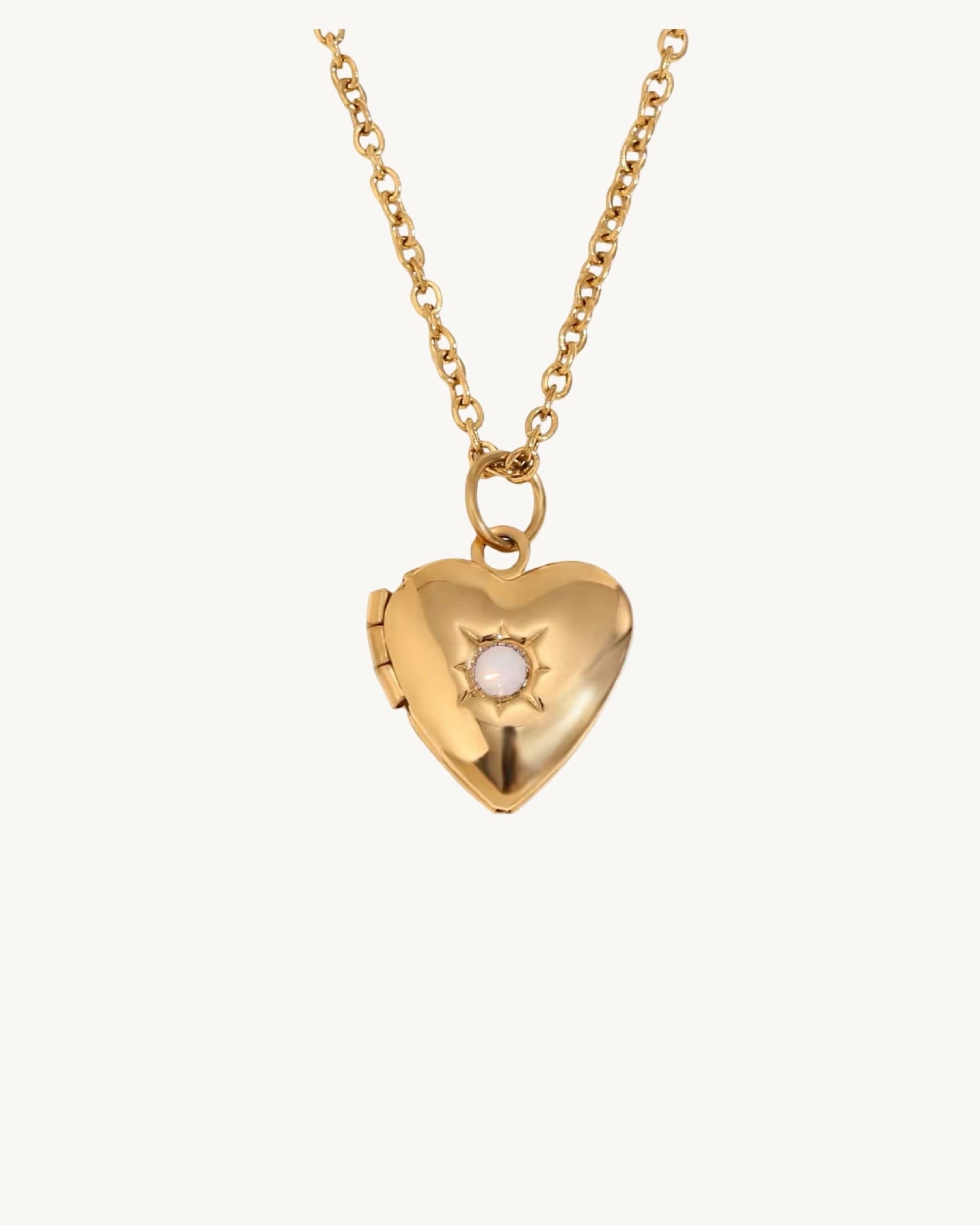 Locket small heart necklace