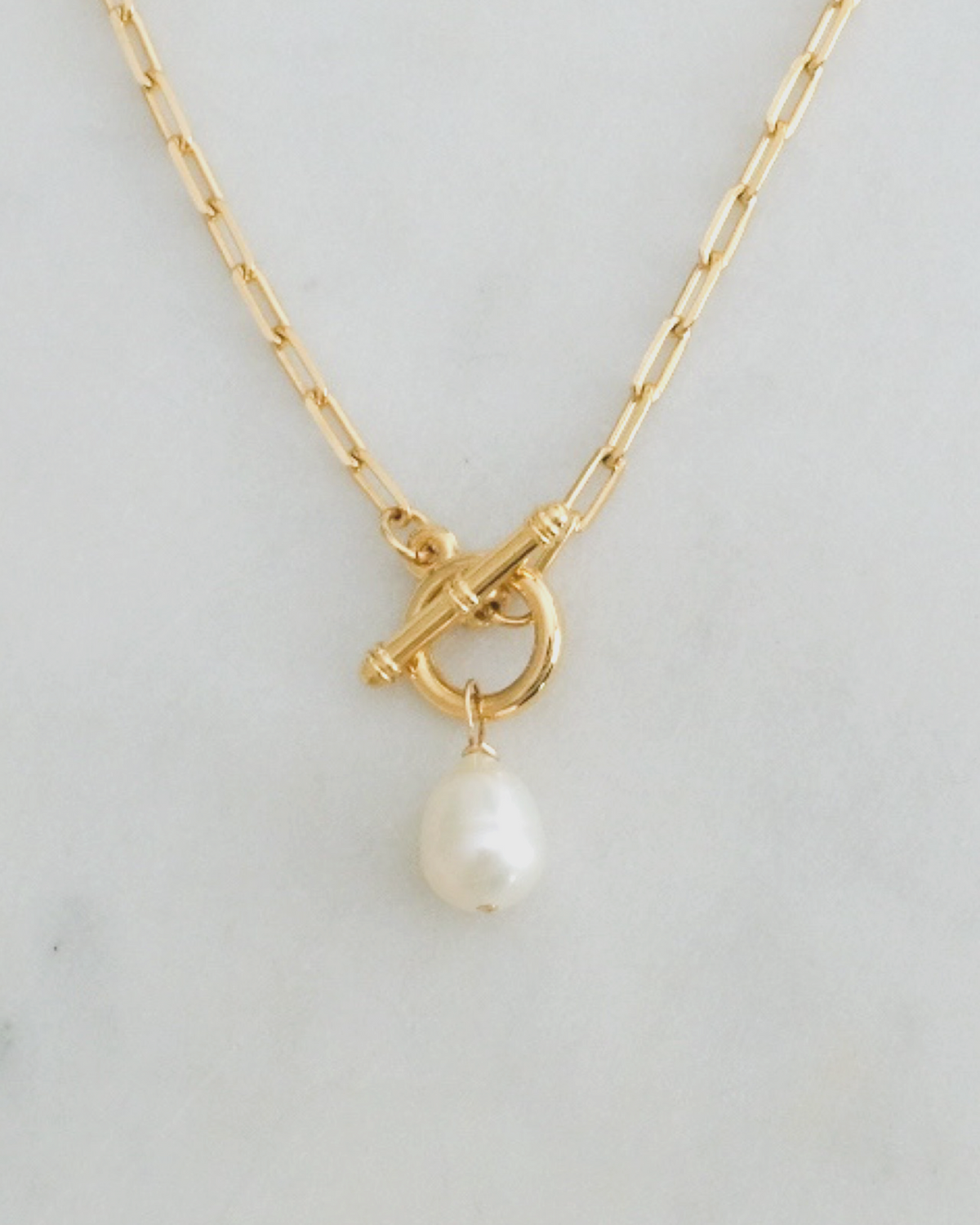 Large Pearl Lock Necklace – Paperclip Chain, Elegant Statement Jewelry
