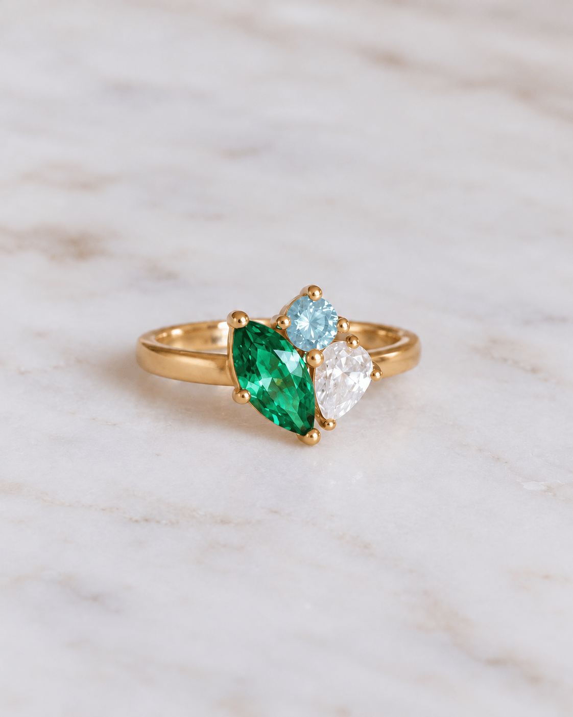 Amore trio rings