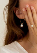 Keshi pearl rings by ERIJEWELRY