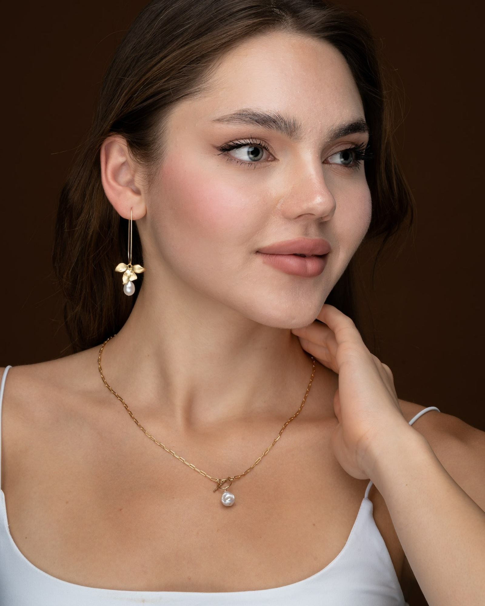 Floral pearl U hoop earrings ERIJEWELRY