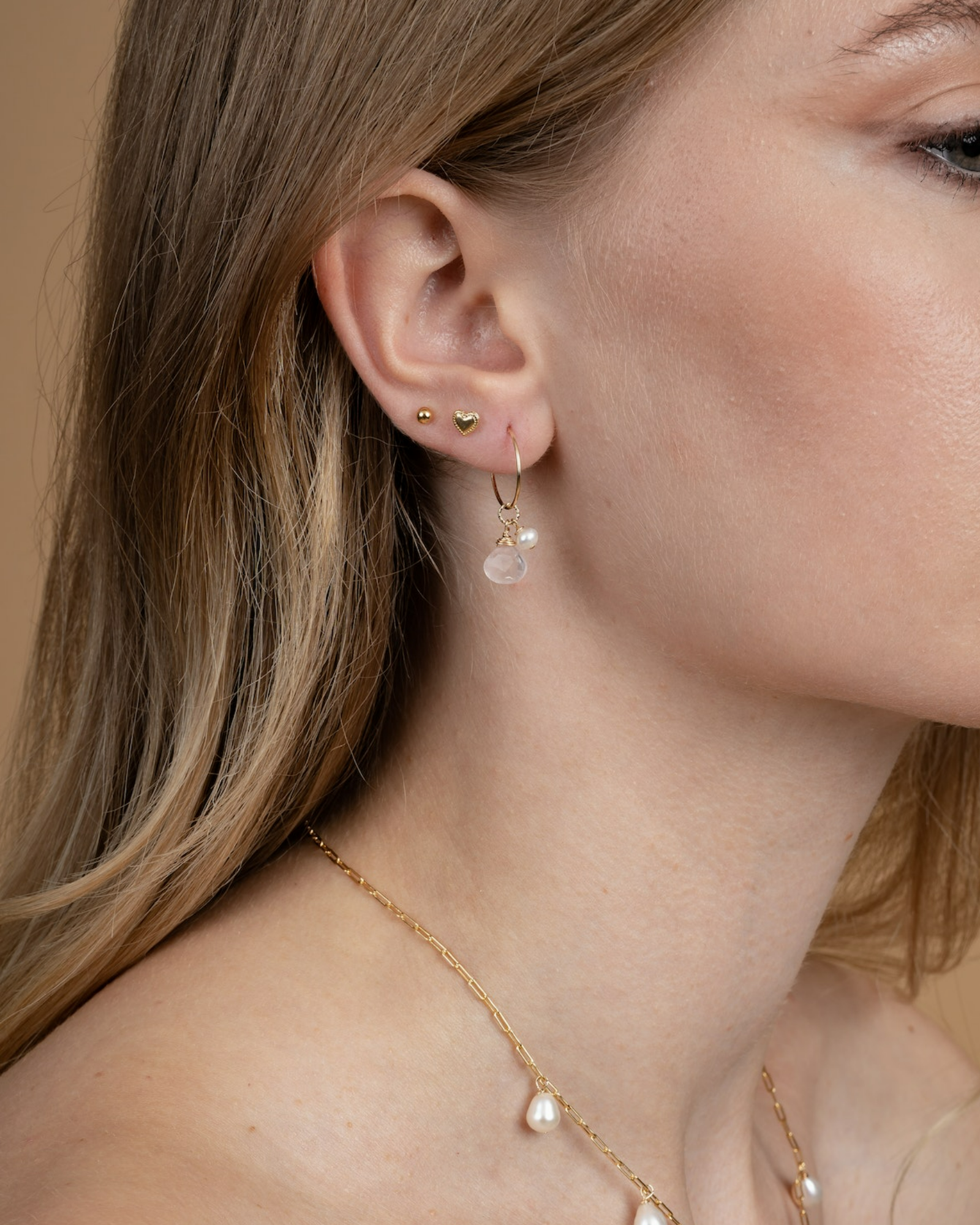Love Heart Stud Earrings ERIJEWELRY