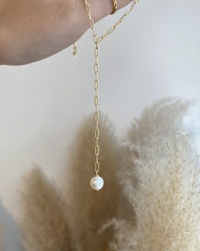 Zara Pearl Necklace