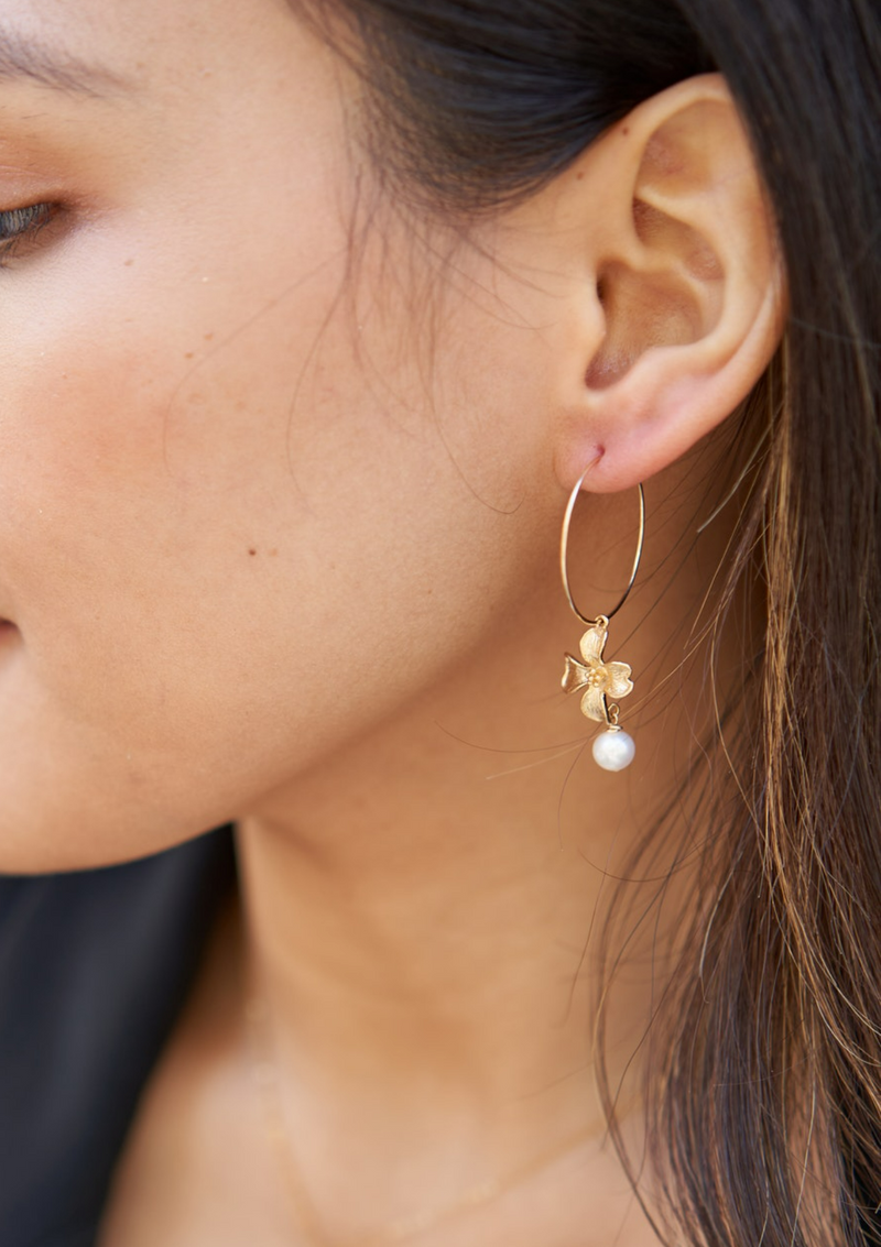 Hanabira Floral Hoop Earrings