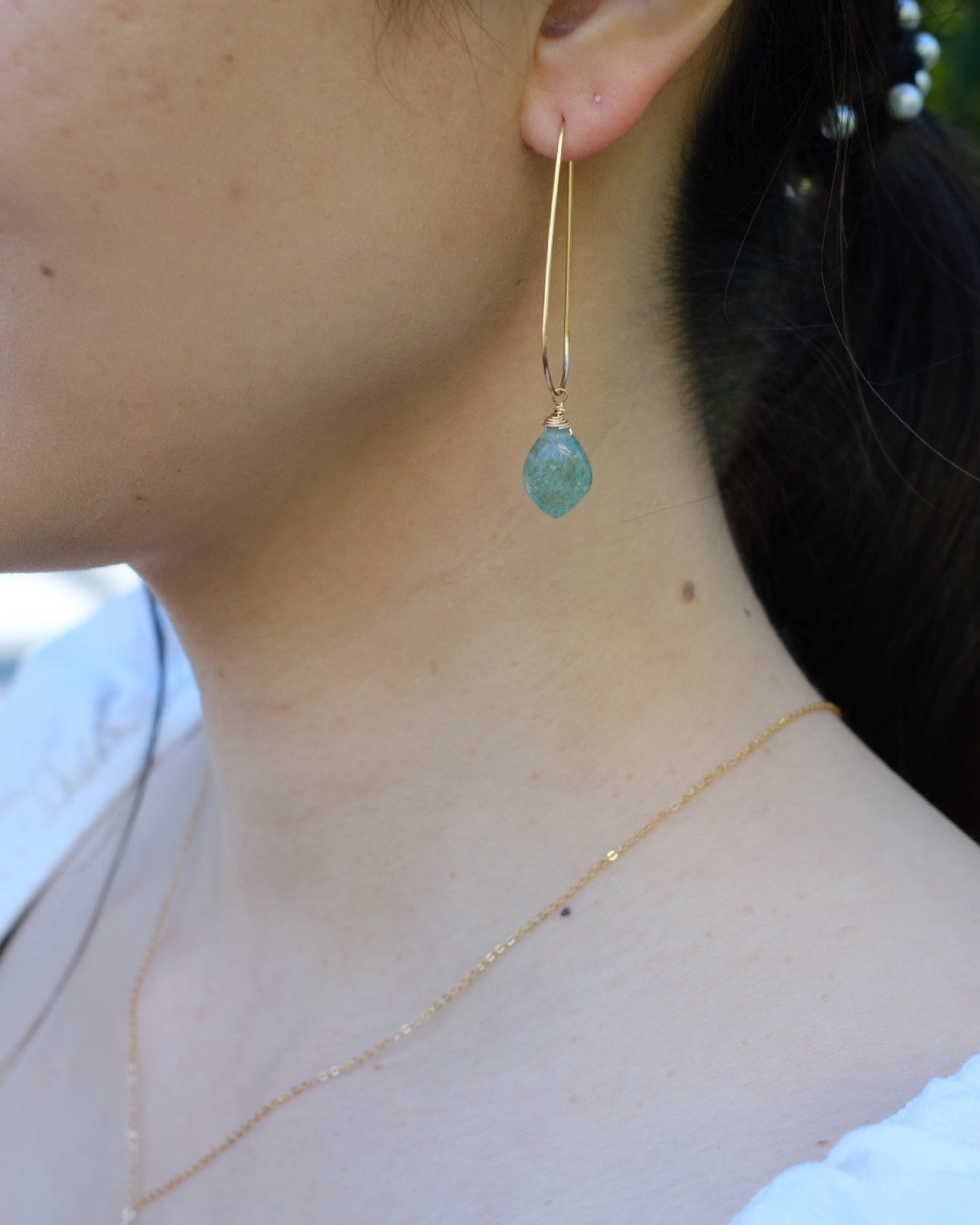 Green strawberry quartz U hoops ERIJEWELRY