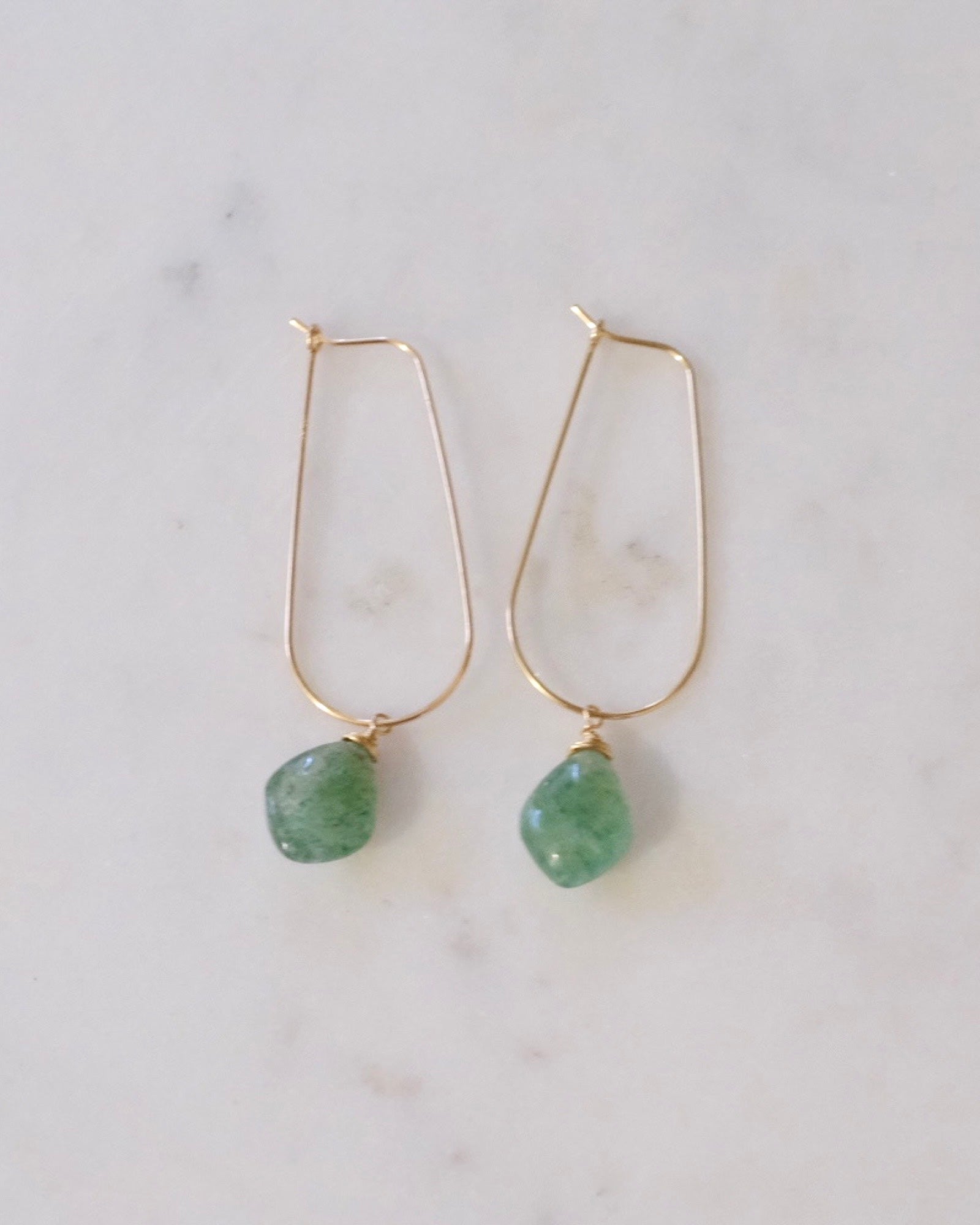 Green strawberry quartz U hoops ERIJEWELRY