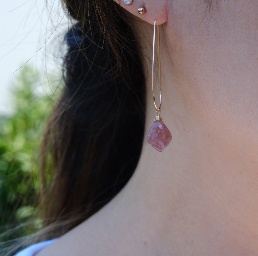 Strawberry quartz U hoops ERIJEWELRY