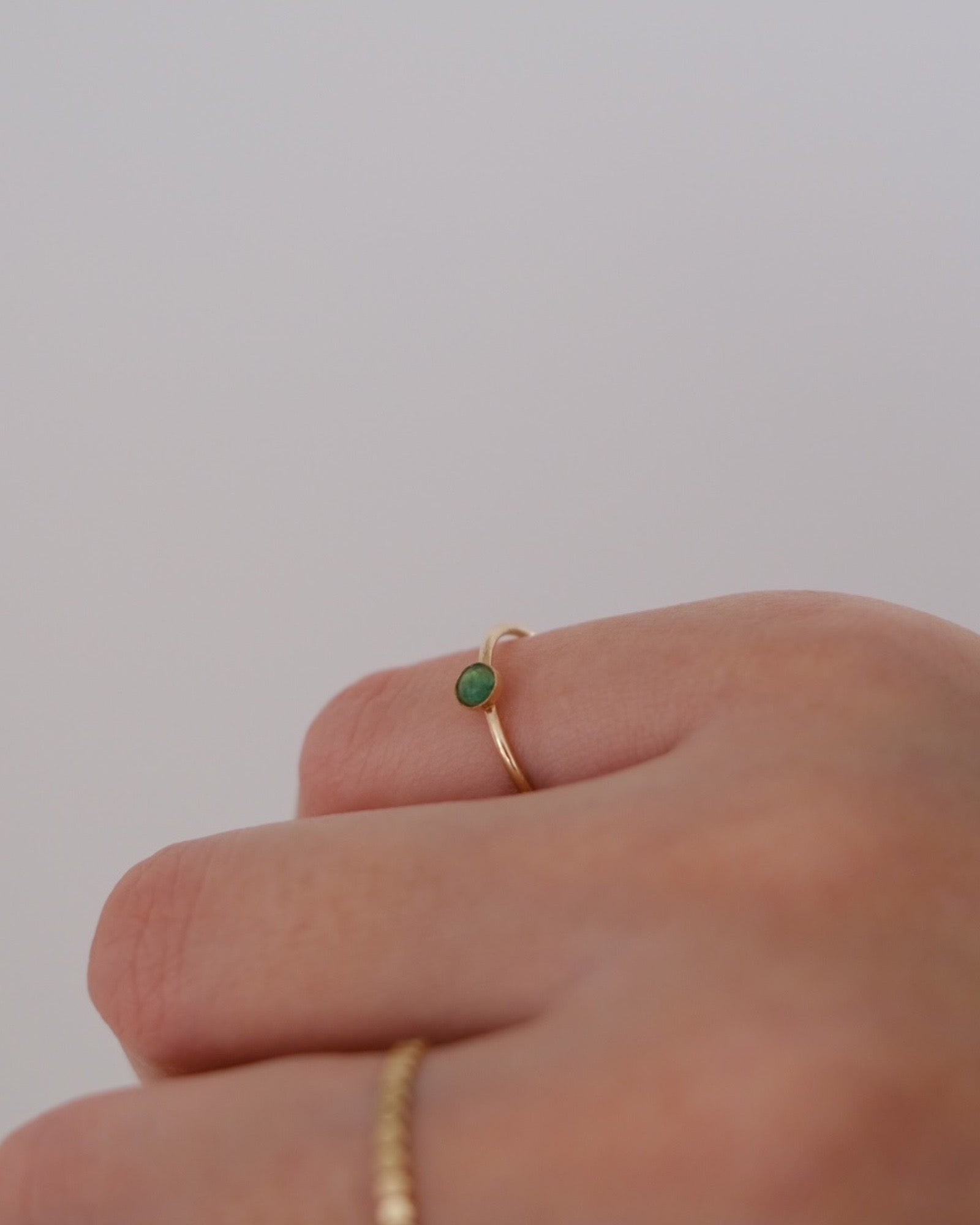 Petite Emerald ring ERIJEWELRY